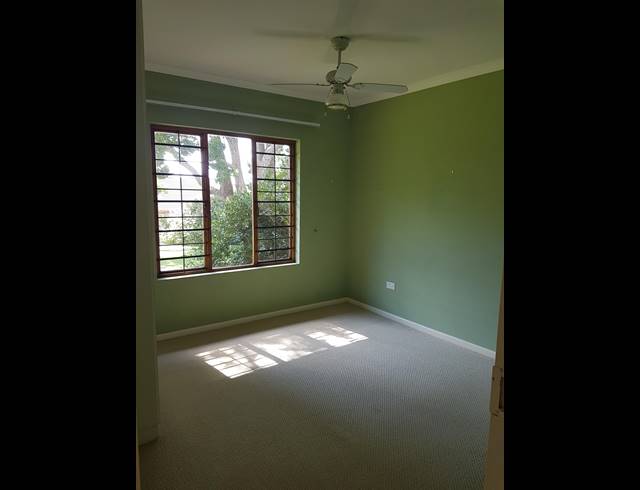 3 BEDROOM SIMPLEX RENTED IN HILLCREST CENTRAL